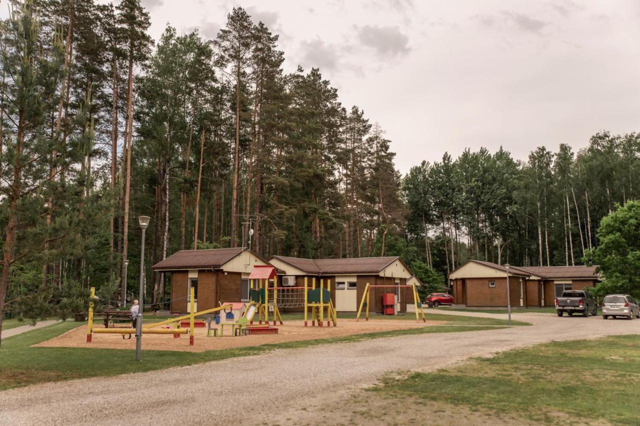 Camping & Camper Place Pasvalys エクステリア 写真