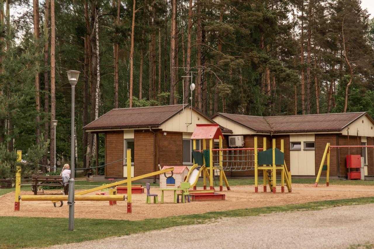 Camping & Camper Place Pasvalys エクステリア 写真