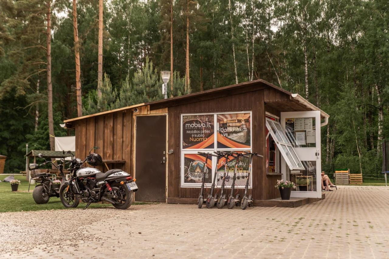 Camping & Camper Place Pasvalys エクステリア 写真
